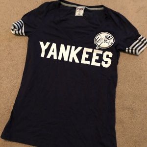 VS pink Yankee T-shirt